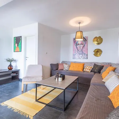 Beautiful In Sevid بيت للعطل