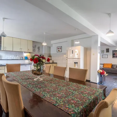 بيت للعطل Beautiful In Sevid سيفيد