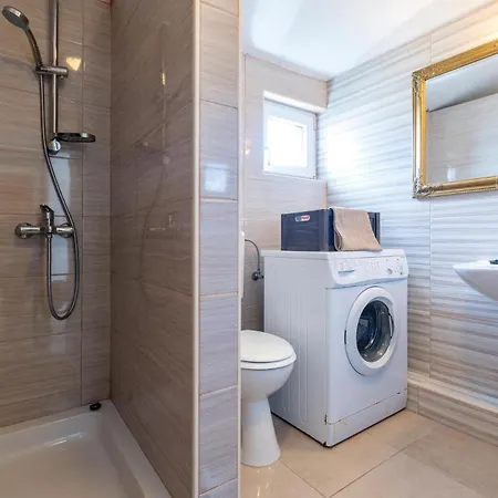 بيت للعطل Beautiful In Sevid سيفيد