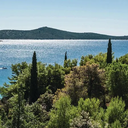 Beautiful In Sevid بيت للعطل سيفيد