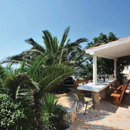 Beautiful In Sevid بيت للعطل *